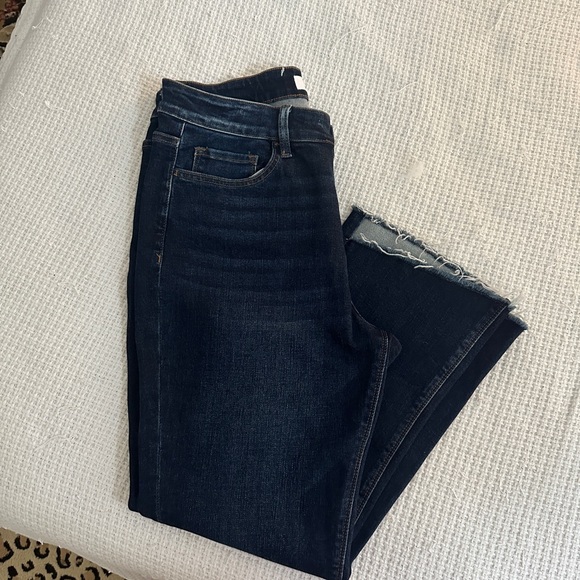 Vervet Kick Flare Raw Hem Blue Jeans - Picture 4 of 6